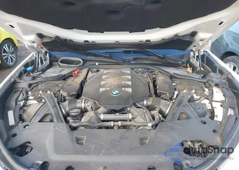 2023 BMW 760 I xDrive z USA, uszkodzony, nr VIN WBA33EJ02PCM41408